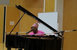 2014�N�@�J�T���h���E�s�[�N�搶���[�N�V���b�v